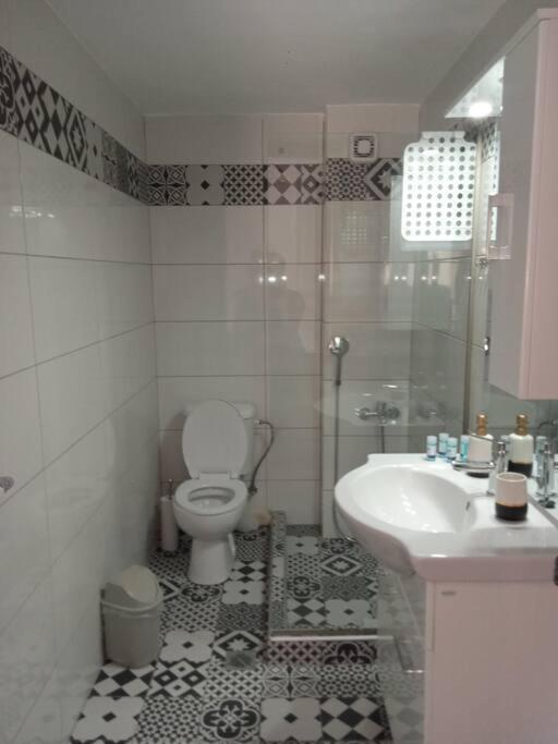 Apartament Teris123 Florina Zewnętrze zdjęcie
